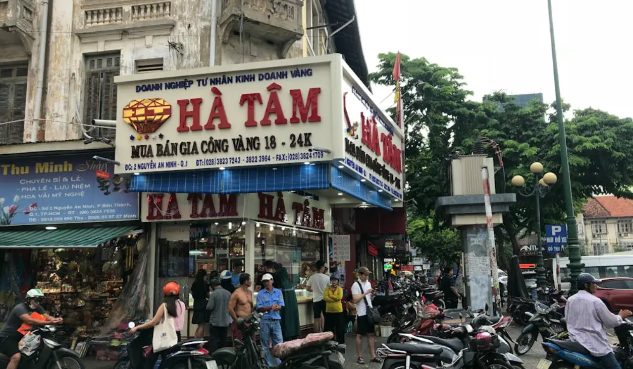 호치민 여행 절약 팁 수수료 저렴한 환전소